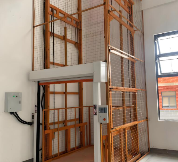 高明升降货梯是特种设备码